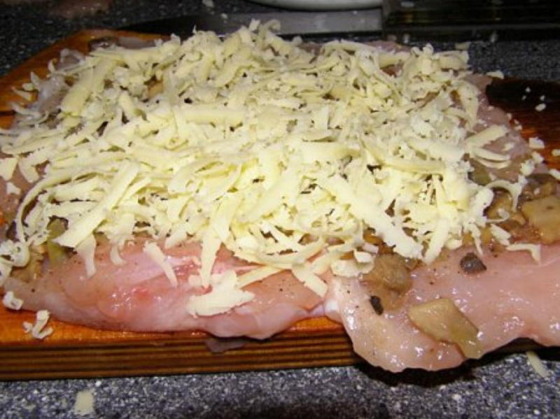 Вкуснейшие рулетики из куриного филе