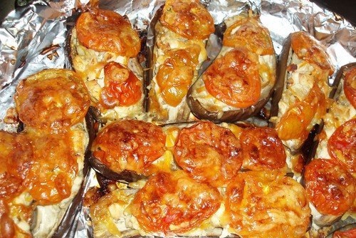 Легкая и низкокалорийная закуска - Фаршированные баклажаны Легкая и низкокалорийная закуска - Фаршированные баклажаны