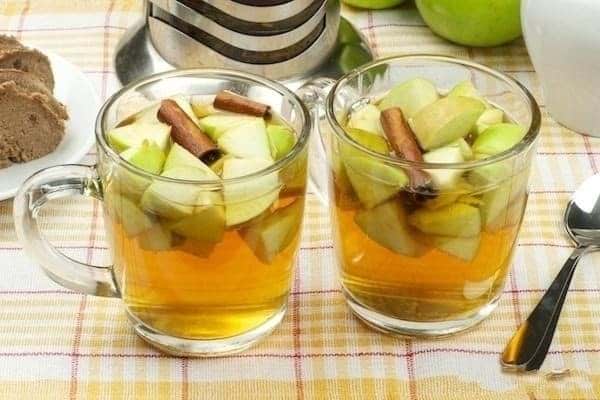 Самый полезный чай для стройняшек - Имбирный чай с яблоками Самый полезный чай для стройняшек - Имбирный чай с яблоками