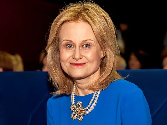 4 цитаты Д.Донцовой о мужчинах, семейном счастье и любви